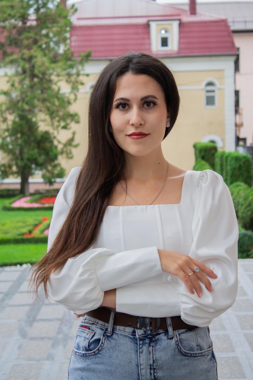 Андращук Карина Давидовна