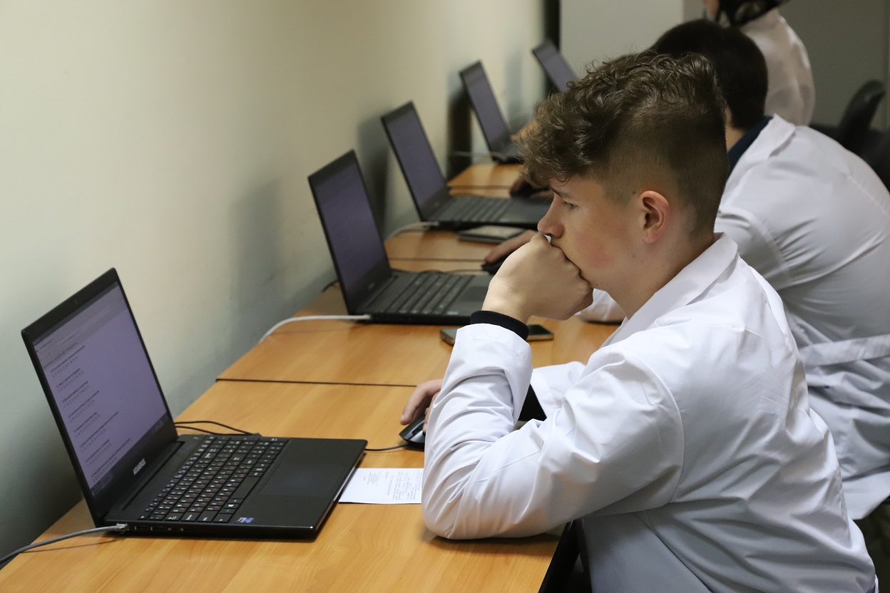 «Здоровое будущее»: в СтГМУ поддержали инициативу по профилактике рисков среди молодежи